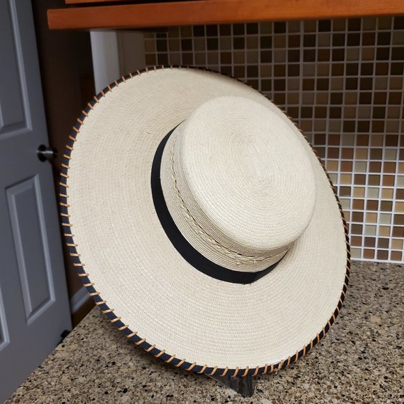 Guatemalan Palm-Leaf Hat Size 7 1/4 (58), natural